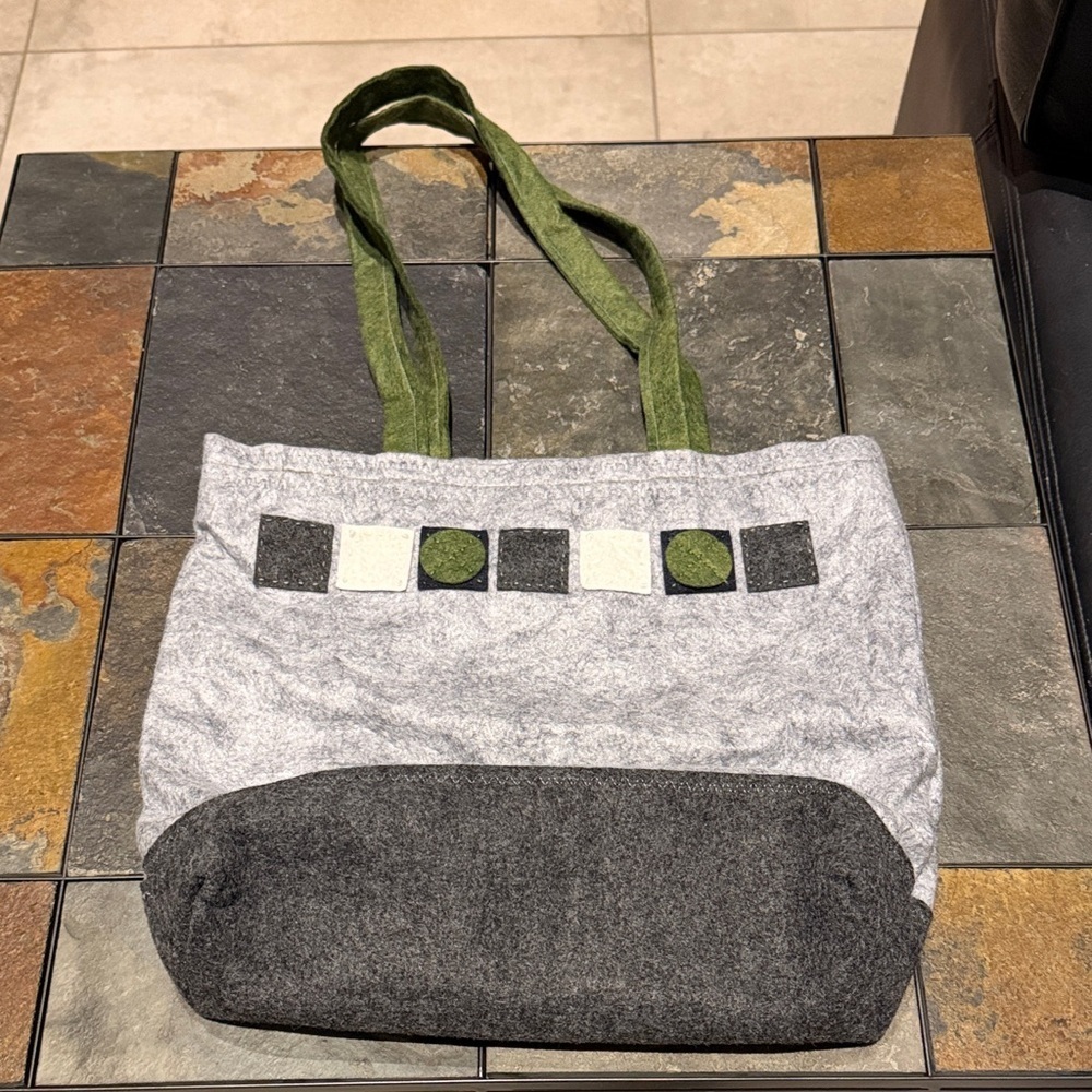 Handmade Stylish Gray and Green Felt Fabric Tote Bag - Picture 1 of 8